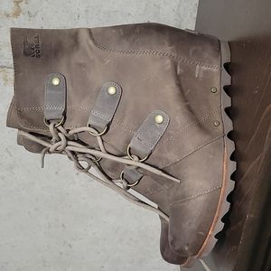 Sorel Wedge Boots Mushroom Color